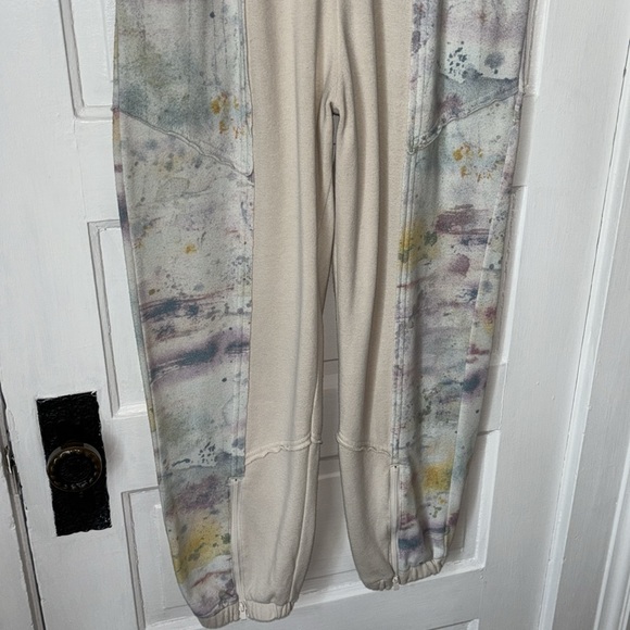 FREE PEOPLE MOVEMENT CITY STRIDE SWEATPANTS - Picture 4 of 11